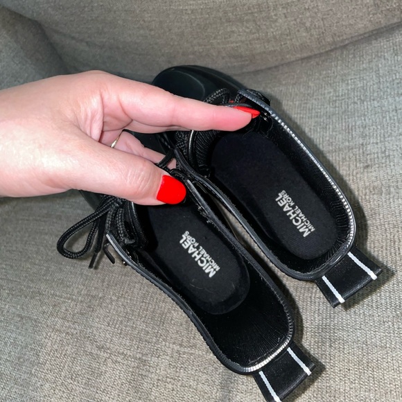 Michael Kors Tavie Rainboots - Picture 2 of 4